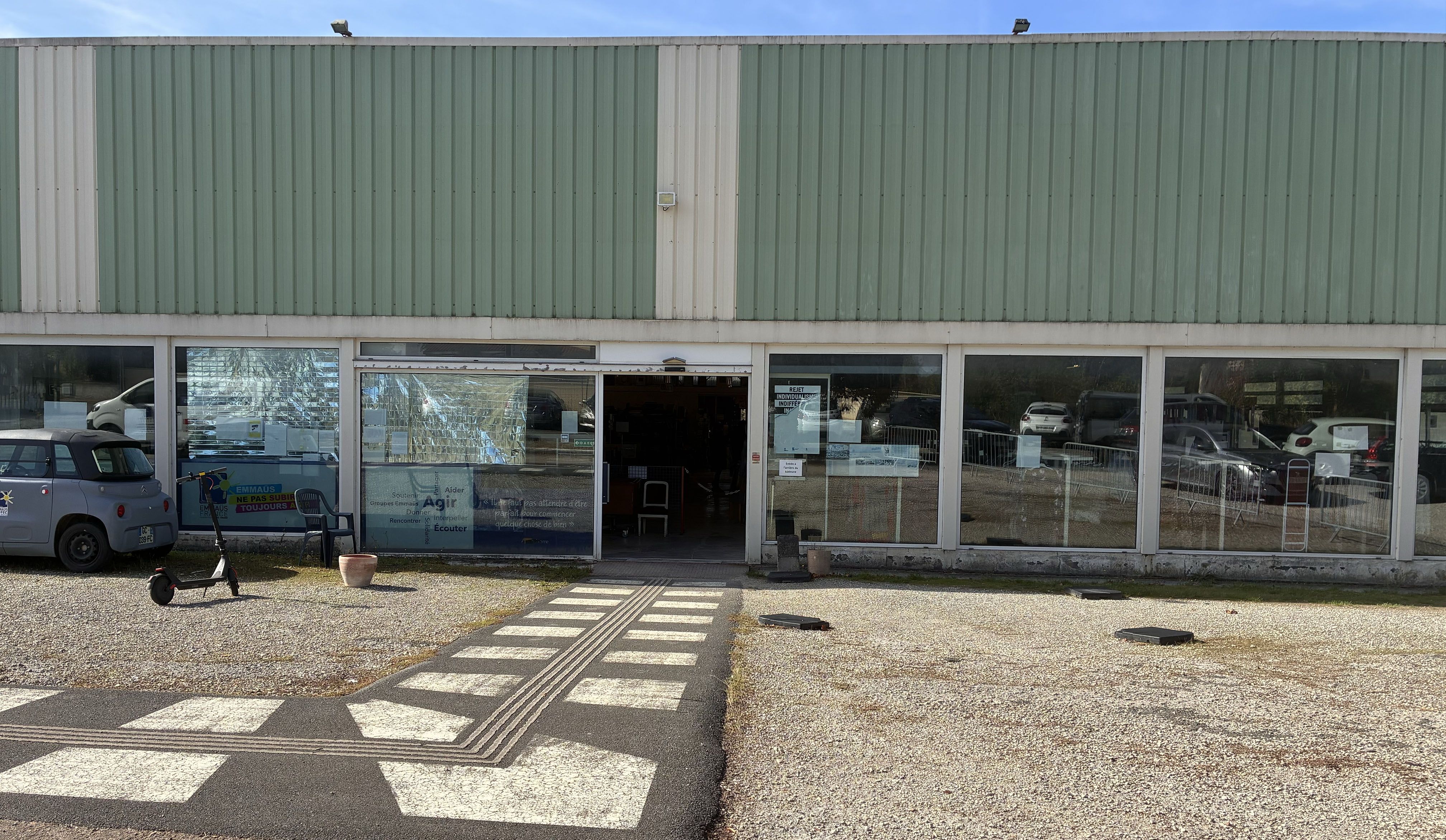 salle des vente : Bric